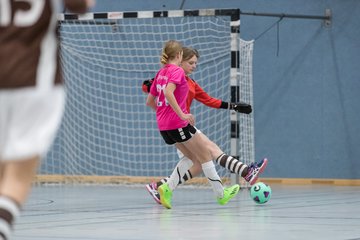 Bild 295 - C-Juniorinnen 2 Loewinnen Cup